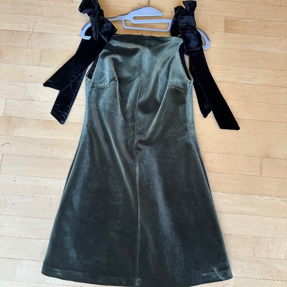 NEW Zara Olive velvet w/ black velvet shoulder tie dress, XS, GD1114 - Picture 2 of 7